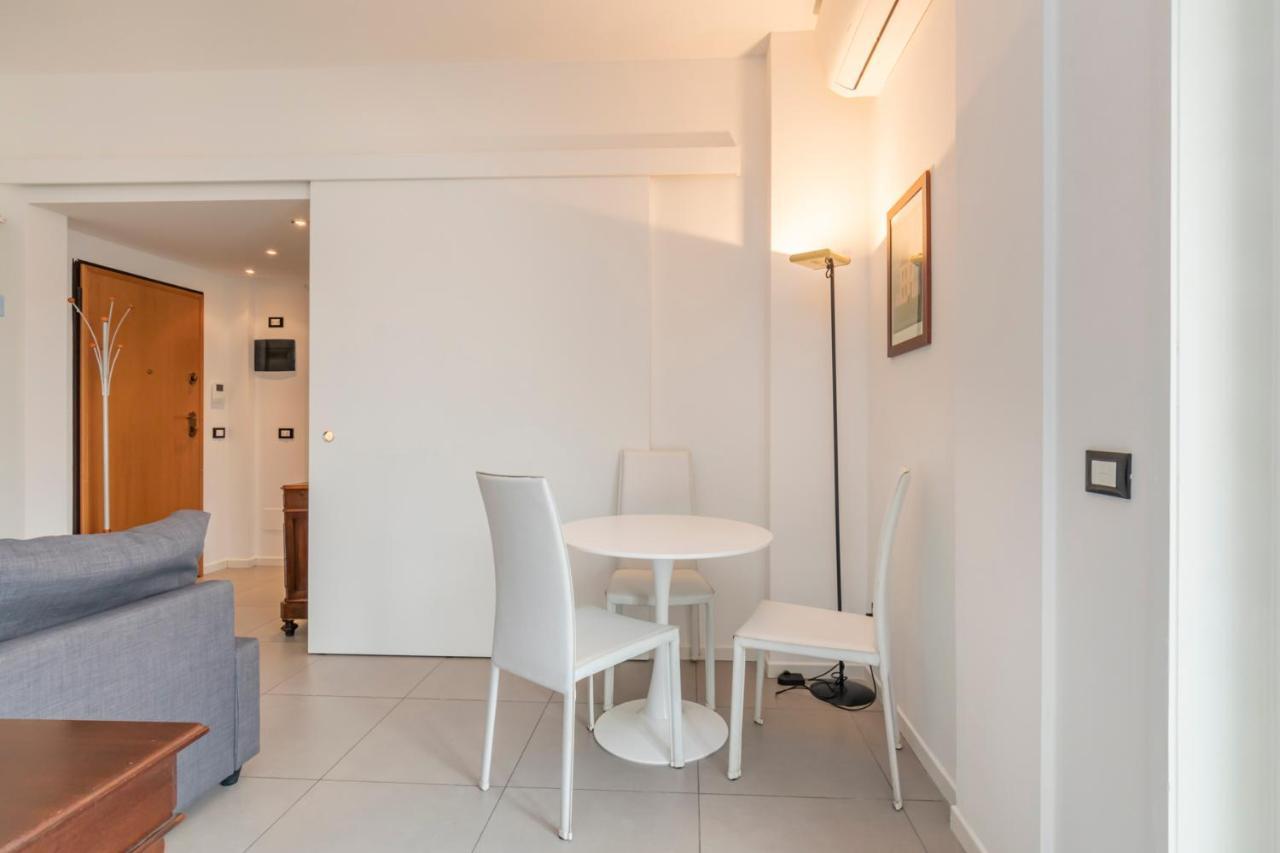 Cosy 1 Bed Flat With Terrace Lejlighed Milano Eksteriør billede